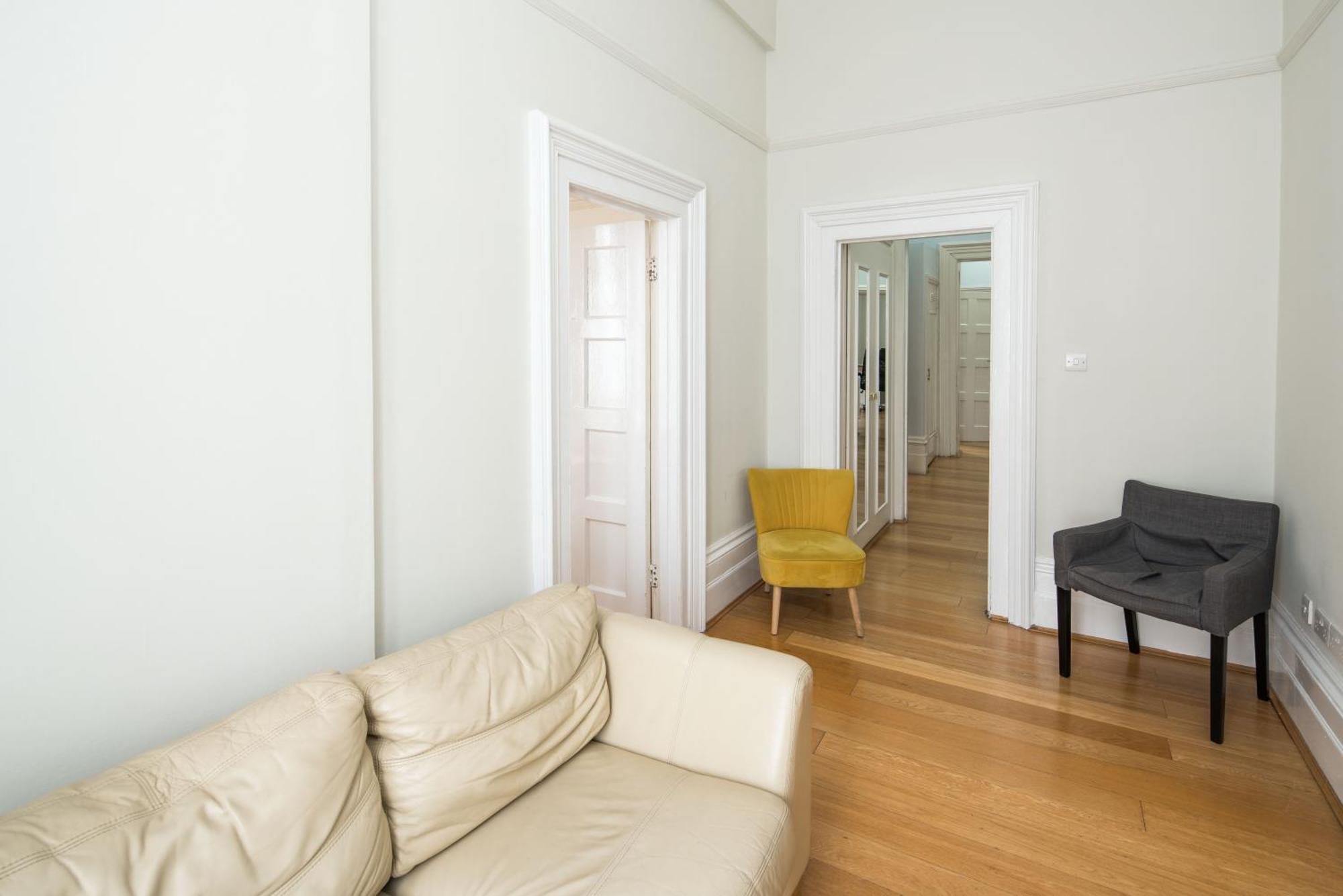 Four Beds By The Station Διαμέρισμα Λονδίνο Εξωτερικό φωτογραφία